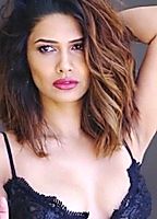 Nosheen Phoenix