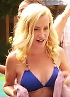 Angela Kinsey