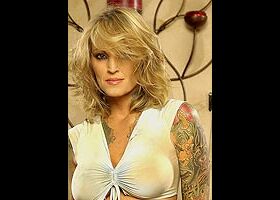 Janine Lindemulder