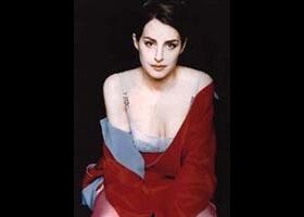 Amira Casar