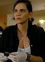 Tainá Müller