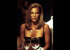 Julianne White