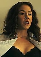 Erin Karpluk