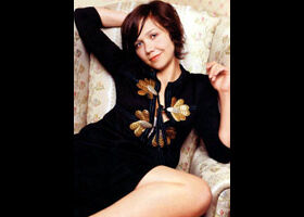 Maggie Gyllenhaal