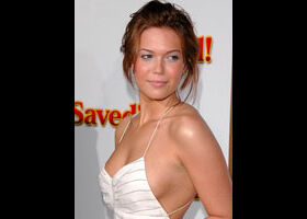 Mandy Moore