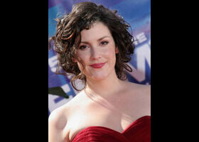 Melanie Lynskey