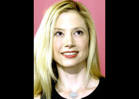 Mira Sorvino
