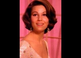 Paula Prentiss
