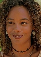 Rachel True