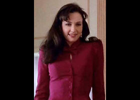 Bebe Neuwirth