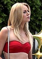 Justine Lupe