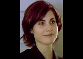 Carly Pope