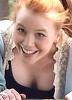 Anna McGahan