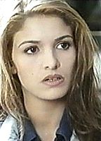 Nadia Farès