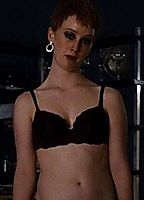 Bobbi Salvör Menuez