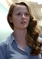 Shannon Tarbet