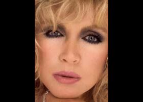 Donna Mills