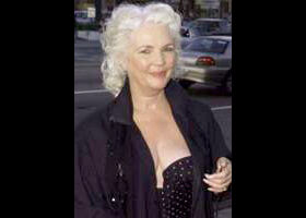 Fionnula Flanagan