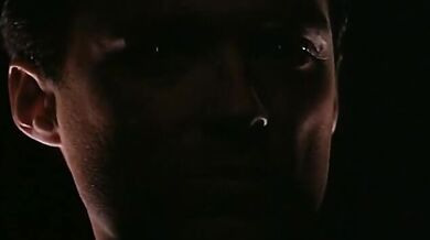 Embrace of the Vampire scene 18