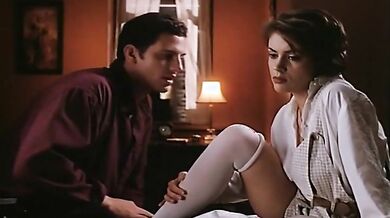Embrace of the Vampire scene 20