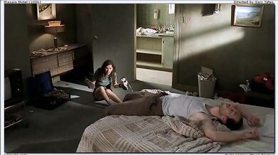 Niagara Motel scene 6