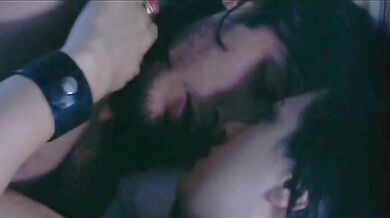 Scarlet Diva scene THREE