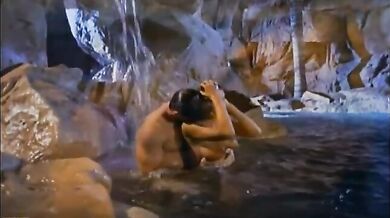 Femalien 2 scene 4