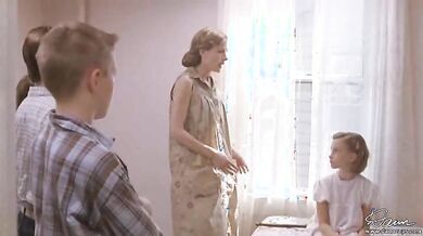 The Girl Next Door (2007) scene 6