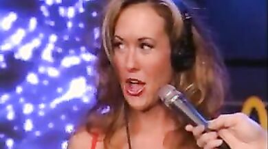 Howard Stern [TV-Series 1994-2005] scene 4