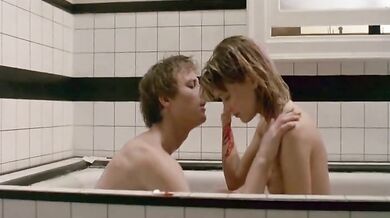 Aria (1987)