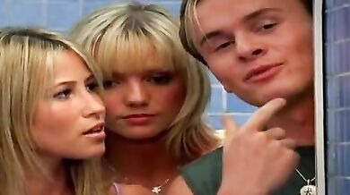 S Club Seeing Double scene 2