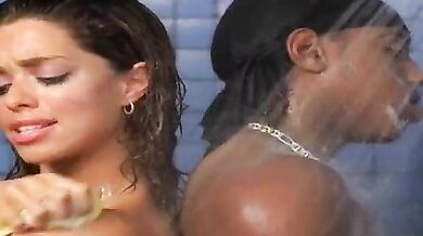 S Club Seeing Double scene 2