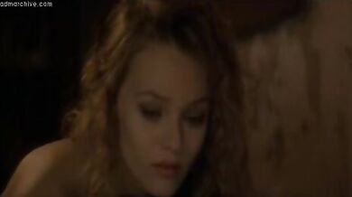 ??%lisa scene 4