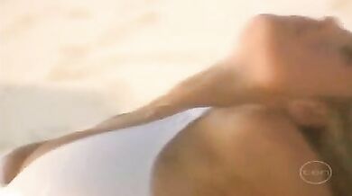 Sports Illustrated: Swimsuit 2006 scene 5