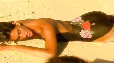 Sports Illustrated Swimsuit Issue 1999 scene 6