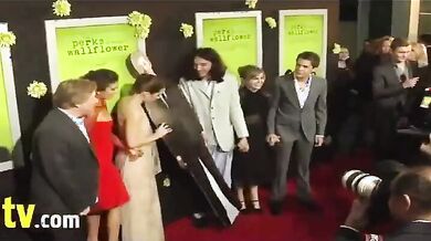 nip-slip at movie premiere!