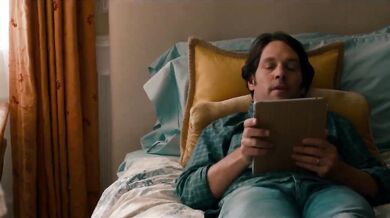 Leslie Mann topless in This Is 40 (2012)