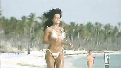 Wild On... scene 2