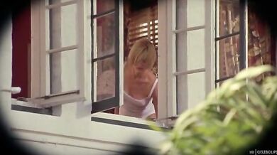 There's Smth About Mary scene 5