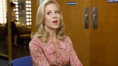 Anchorman: The Legend of Ron Burgundy scene 2