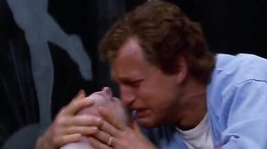 The People vs. Larry Flynt scene 6