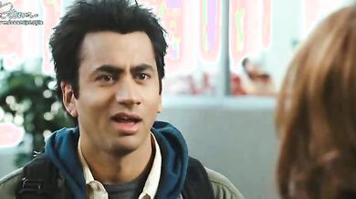 Harold & Kumar Escape from Guantanamo Bay scene 10