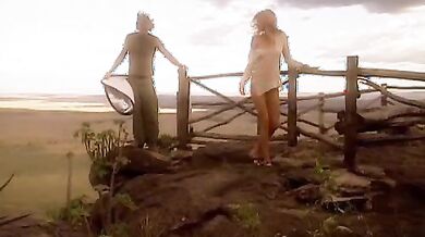 Sports Illustrated Swimsuit Issue 2003 scene 3