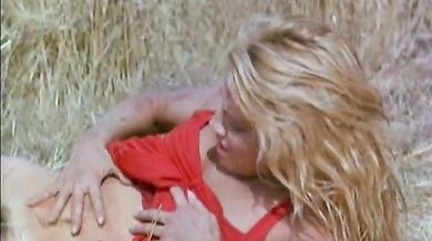 Siesta (1987) scene 2