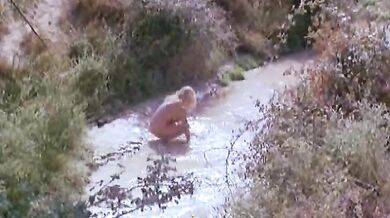 Siesta (1987) scene 2