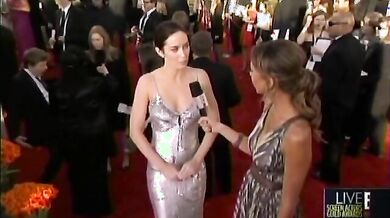 E! scene 6