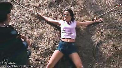 2001 Maniacs scene 2
