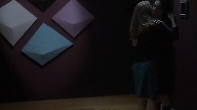 Kissing Jessica Stein scene 2
