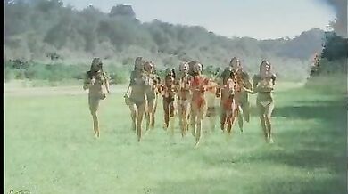Bikini Bandits Experience scene 4