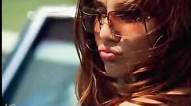 Bikini Bandits Experience scene 8